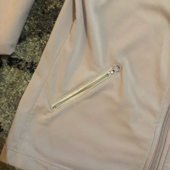 Nike Light Purple Sweater - Picture 2 of 8